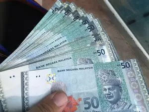 爸爸媽媽注意!政府新儲蓄計畫送RM500!