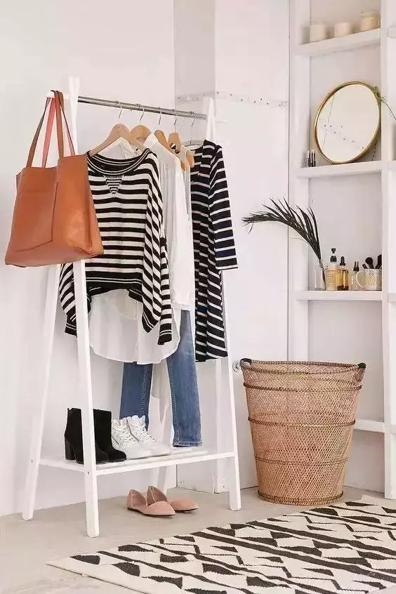 衣服到底要不要反過來曬?90%的人都搞錯了~都把衣服曬壞了啦!