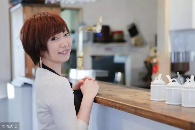 小姑子,等我砸完咱們給你婆家買的東西,咱們就去離婚