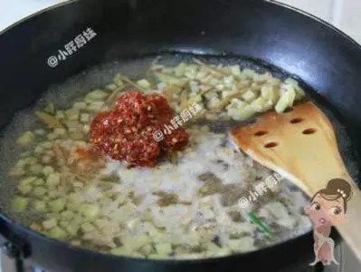 《薑汁雞》日常保健食譜,只需要簡單4種材料!人人都可以進補!