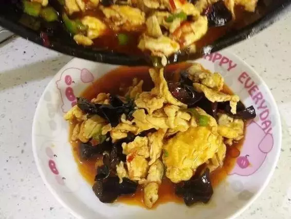 教你雞蛋新做法、飯店都吃不到、比吃肉還好吃、吃一口就停不下來!_搜狐美食_搜狐網