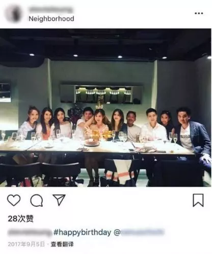 【真係估唔到咁OPEN】吳千語跟林峯PAKTOR時,男子當街埋胸扯掉她的內衣!網友:這真的好噁心! (內有視頻)