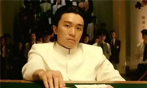 梁朝偉和周星馳對比,這差距真大!網友:原來他們在一起這麼歡樂~