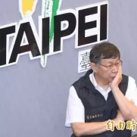 在颱風天搞政治追殺 她酸馬英九一點都不外行