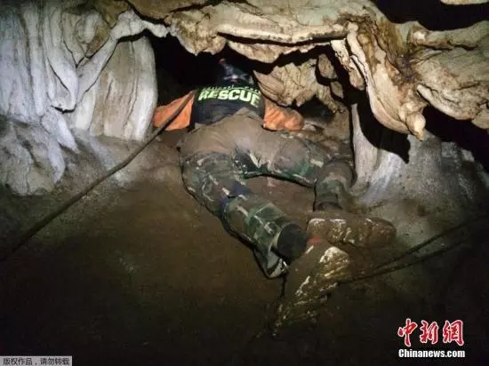 泰國洞穴18天救援行動:3大關鍵換回13人平安!