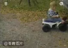 這22個孩子連失誤都如此滑稽,真是可愛到爆…看完你一定會有美好的一天!
