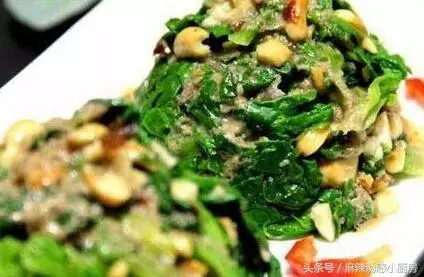 菠菜營養豐富,12種做法都美味,女人多吃還美容哦