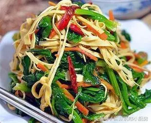 菠菜營養豐富,12種做法都美味,女人多吃還美容哦