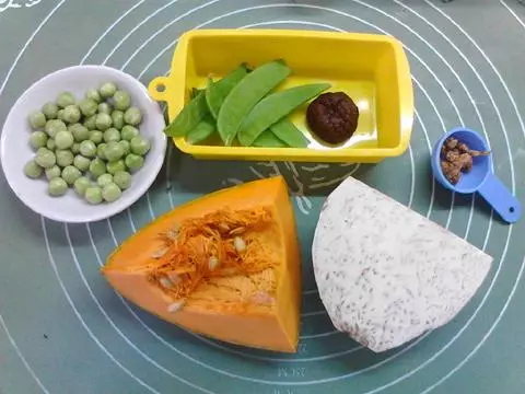 簡單小菜也美味:南瓜香芋煲
