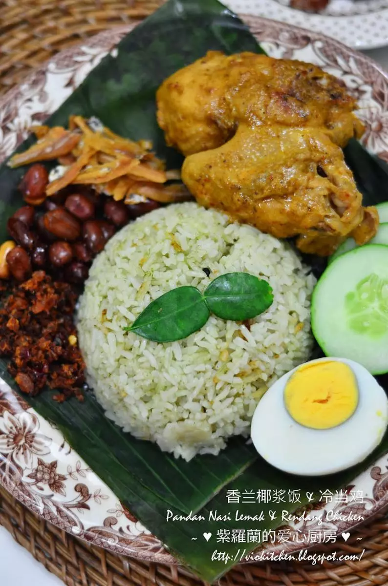 【最完整的Nasi Lemak食譜】學會動手做椰漿飯!絕對比外頭好!保證你聞了流口水,吃了喊『辣死你媽』~ -
