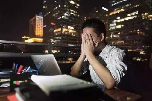 三伏將至,別做這7件事,傷遍心肺脾胃和腰頸!