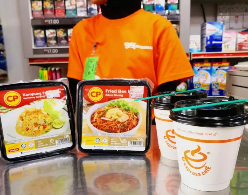 【不用再羨慕泰國的7-11!】熱飲只需RM1.50起!原來99 Speedmart也能吃到超美味義大利面、炒飯!不用5分