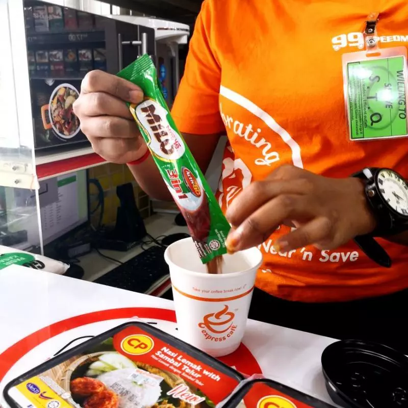 【不用再羨慕泰國的7-11!】熱飲只需RM1.50起!原來99 Speedmart也能吃到超美味義大利面、炒飯!不用5分