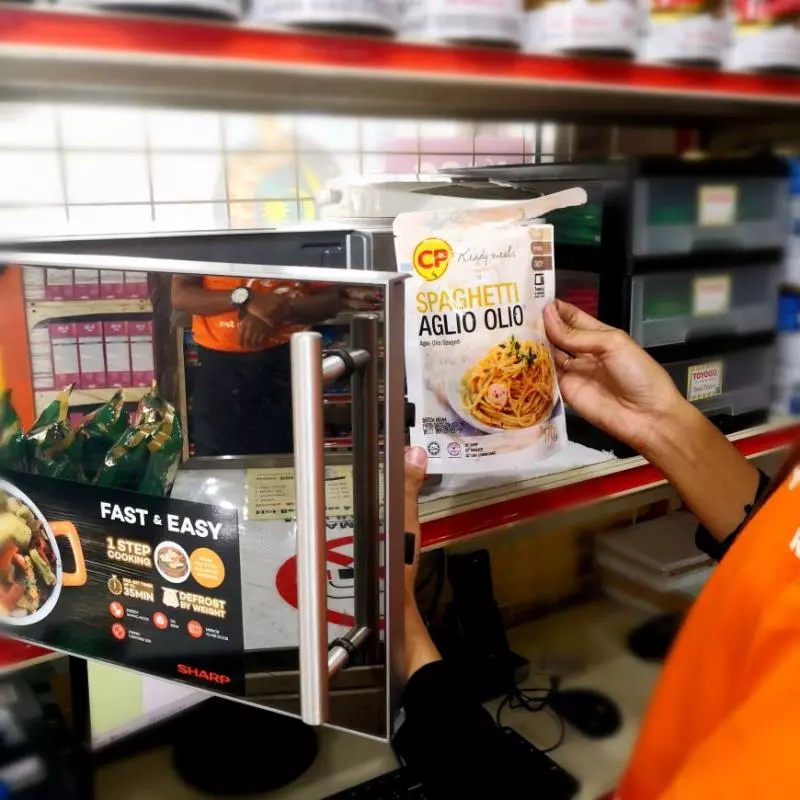 【不用再羨慕泰國的7-11!】熱飲只需RM1.50起!原來99 Speedmart也能吃到超美味義大利面、炒飯!不用5分