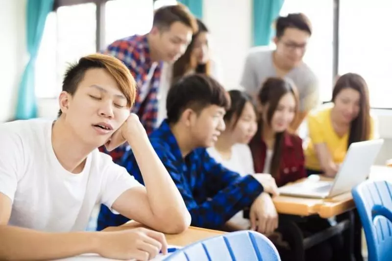 【你一定也遇過!】大學生涯里一定會遇到的10種人!尤其是第6種!