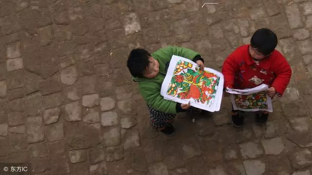 媽媽,房子既然都是我弟弟的,現在我也出不起給你看病的錢