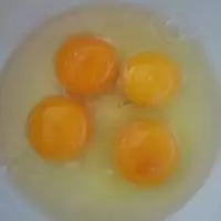 客家傳統的釀雞蛋做法,也算一種新口味!