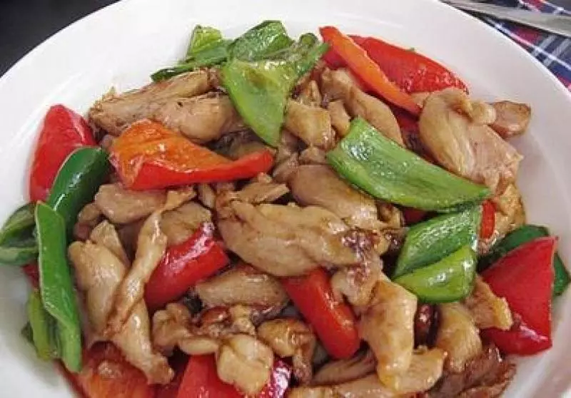 怎麼讓雞肉又滑又嫩?這7個技巧你一定要學會,炒雞肉不老不柴!