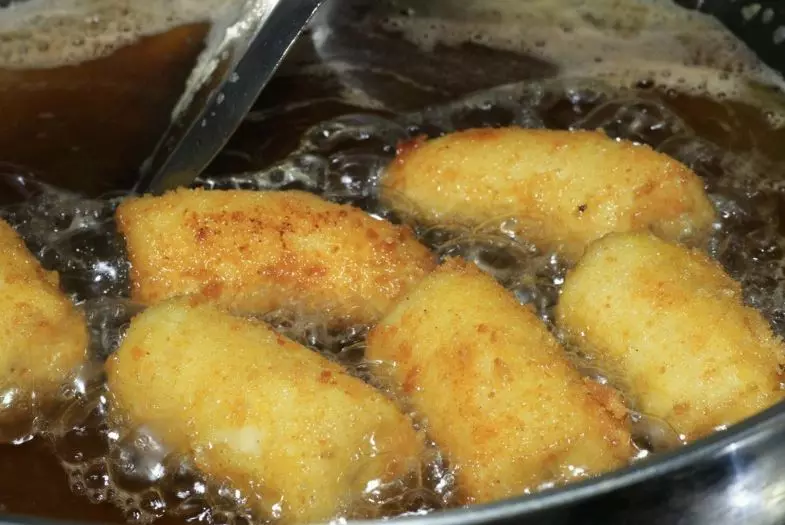 原來外面的炸香蕉那麼好吃Pisang Goreng的食譜