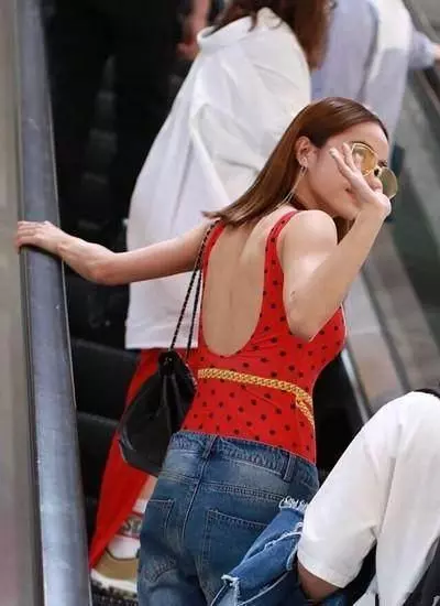 穿連體褲無法上廁所的蔡依林,再次放大招,網友:聞到味了!