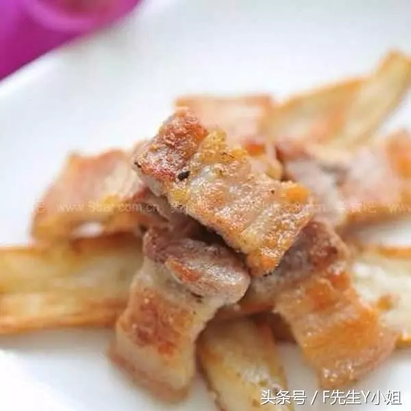 教你20種五花肉的做法大全 每道都是經典中的經典 一輩子吃不膩！