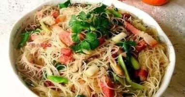 炒米粉好吃有秘訣,加了它,更入味好吃!做法簡單~