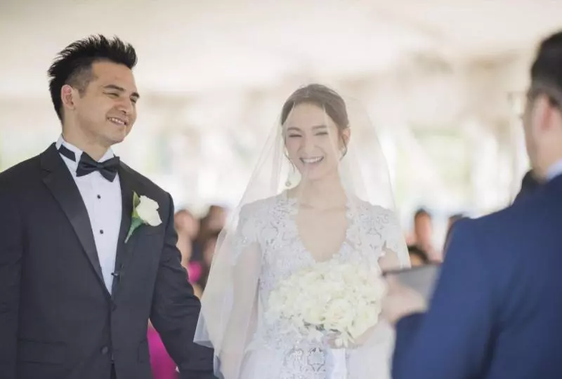 王君馨與老公慶結婚周年!網友催努力造人