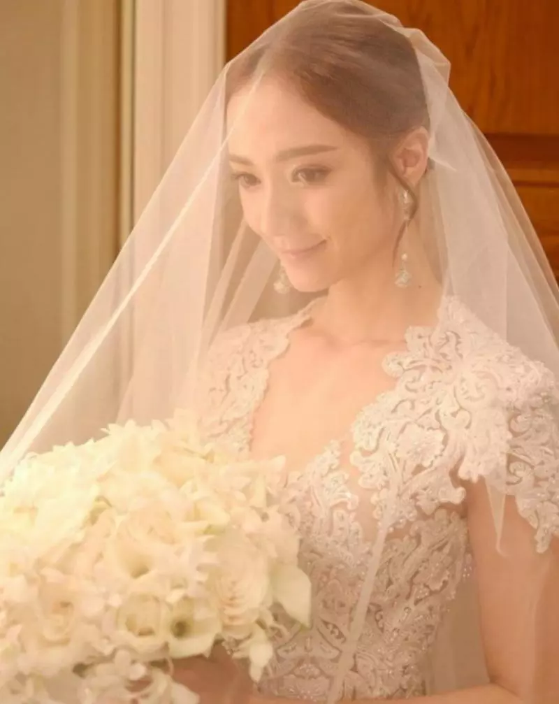 王君馨與老公慶結婚周年!網友催努力造人
