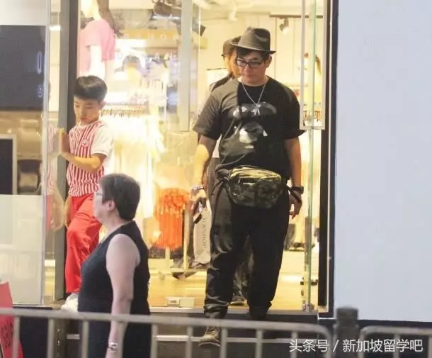 任賢齊夫婦甜蜜逛超市,為角色增肥一圈的他,和老婆好身材對比明顯!友人傻眼:你哪位?