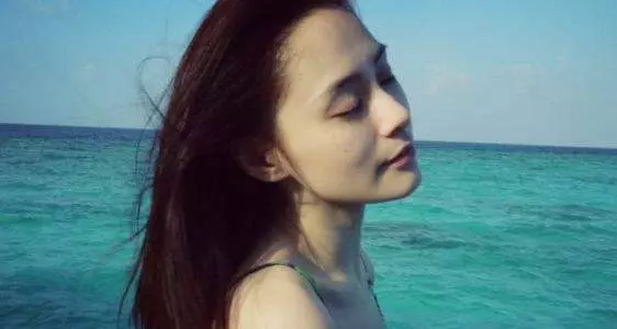 阿嬌美國浪漫婚禮以鬧劇收尾,感情生活跌宕起伏,阿嬌的幸福誰能給?