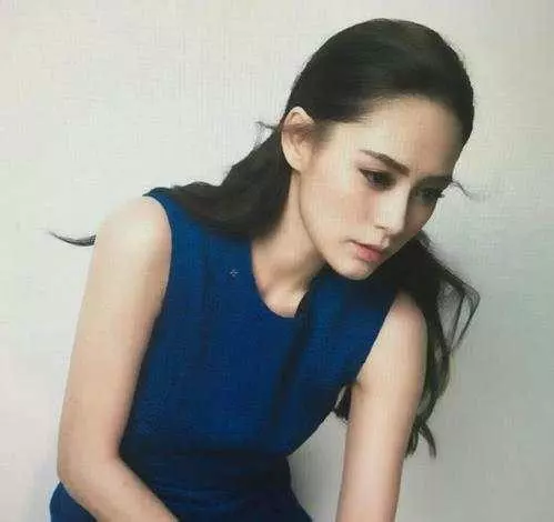 阿嬌美國浪漫婚禮以鬧劇收尾,感情生活跌宕起伏,阿嬌的幸福誰能給?