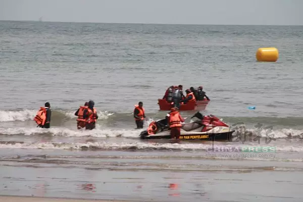 波德申風高浪急 鐵人賽泳項 1死1失蹤