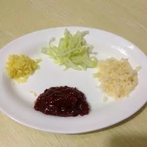 魚香肉絲做法簡單很,學會了不用去飯店吃了,配上米飯吃好極了