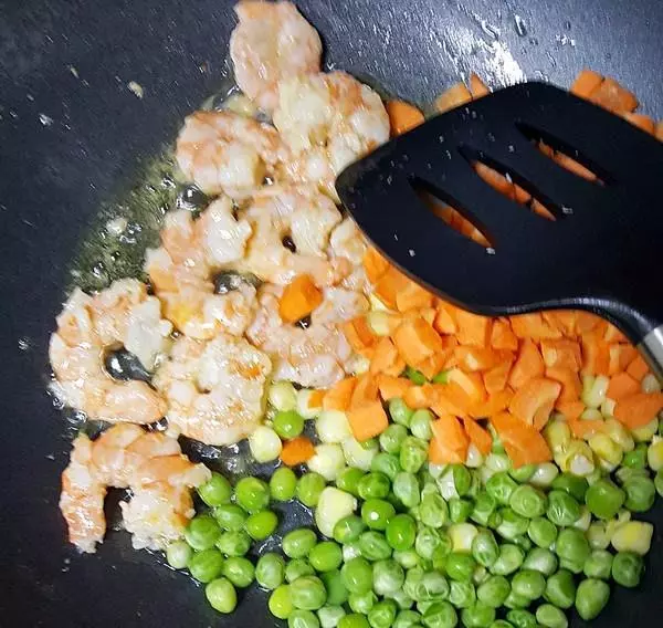顏值高,營養全的正宗蛋包飯是什麼樣的?怎麼做最好吃?