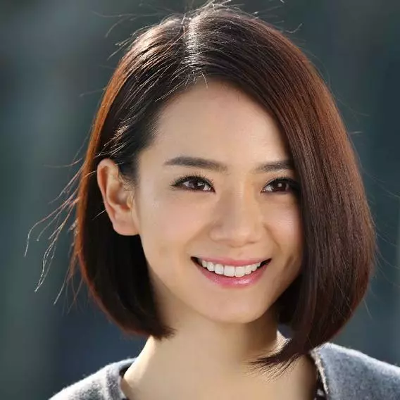 四五十歲女人別亂剪頭髮!2018新春流行10款「清爽凍齡髮型」,宛如30歲年輕人!
