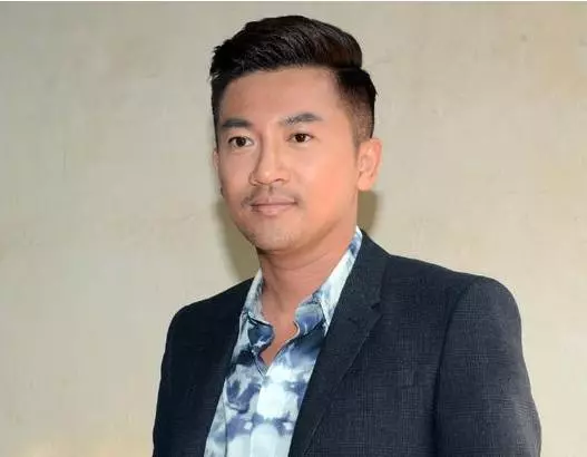 媒體傳:蘇有朋隱婚14年,其妻子竟是身邊一直陪伴著的她!
