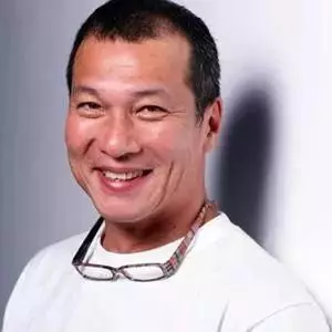 當8年保姆才出道,被男友捲走4億財產,43歲終於嫁入真豪門!