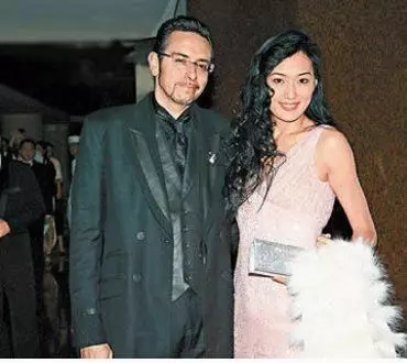 當8年保姆才出道,被男友捲走4億財產,43歲終於嫁入真豪門!