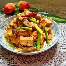 豬肉燜豆腐為什麼做的那麼好吃,豬肉燜豆腐秘製做法