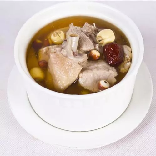 不是燕窩,勝似燕窩的平民食物,讓女人吃了越來越年輕!