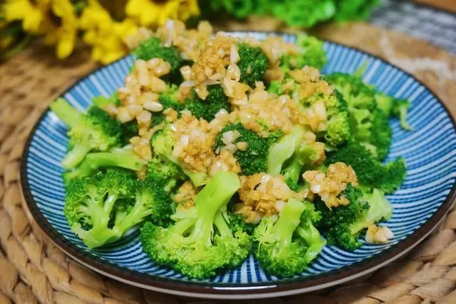 26種素菜做法大全,為了身體健康再也不吃大魚大肉了,收了慢慢做 - 美食筆記