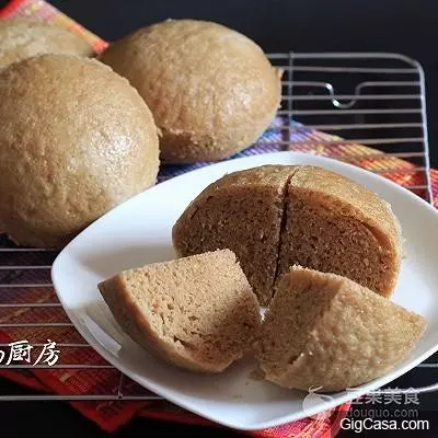 只需要攪拌均,就可以做出鬆軟的【馬來糕】啦!!