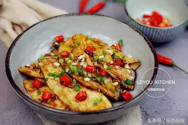 杏鮑菇的10種吃法,每一種都很下飯,口感比肉還好