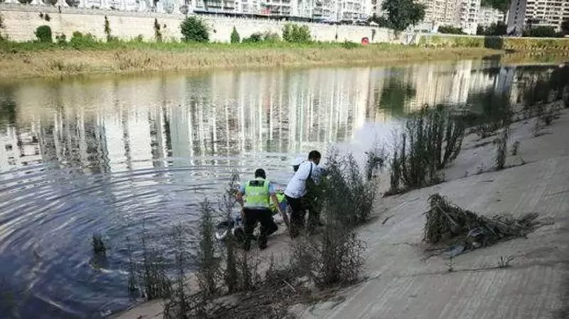 暑假在家玩手機被父母念 少年傳訊「永別了」跳河輕生