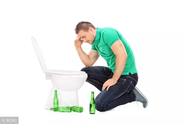 憋尿居然把膀胱憋「炸」了!看完憋尿的9大危害,再也不敢憋了