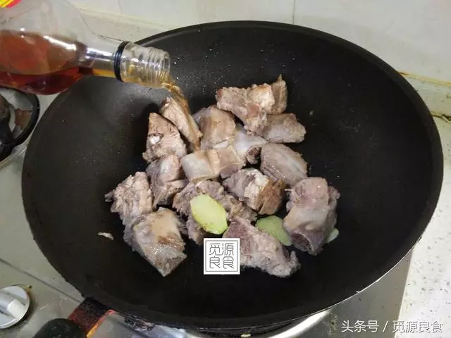 不信你試試?排骨湯裡加入這幾樣食材,絕配!健胃消食,生津止渴