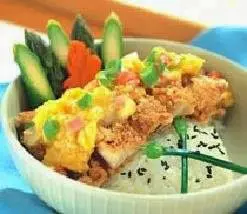 收集了18款美味炸雞料理食譜,包你肯定會偷偷收藏!