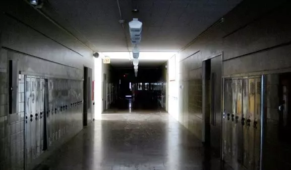 【係咪真係咁猛? 】馬來西亞7間最猛鬼學校!嚇到不敢上學...