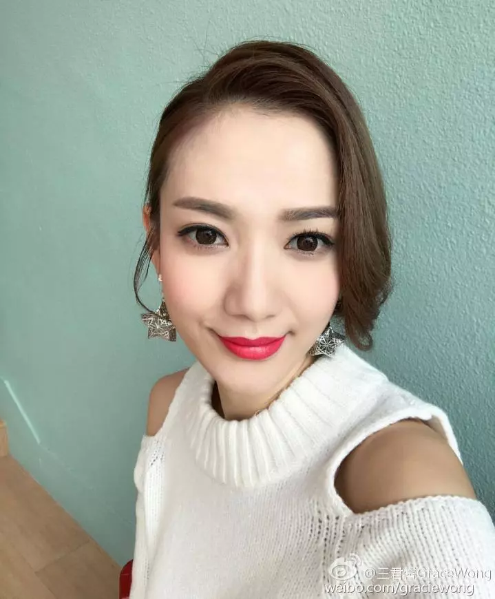 【10位TVB女藝人素顏照大PK!】素顏女神李佳芯竟然排在第二!排在第一的是「她」!