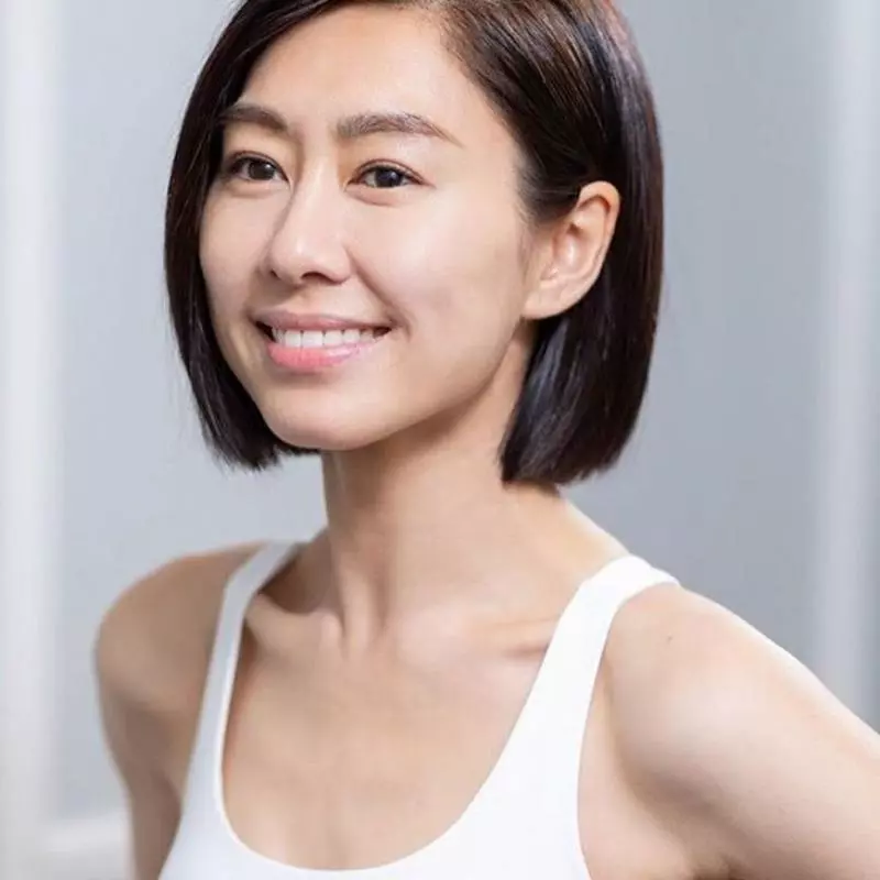 【10位TVB女藝人素顏照大PK!】素顏女神李佳芯竟然排在第二!排在第一的是「她」!